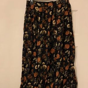 Midi Vintage floral skirt